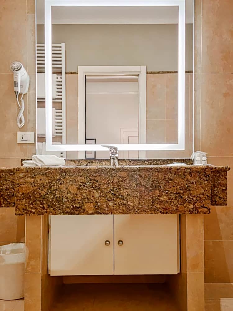 Hotel Embassy City Resort