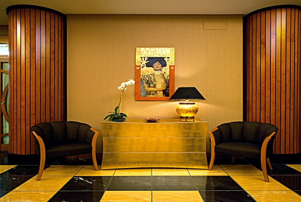 Ramada by Wyndham Naples