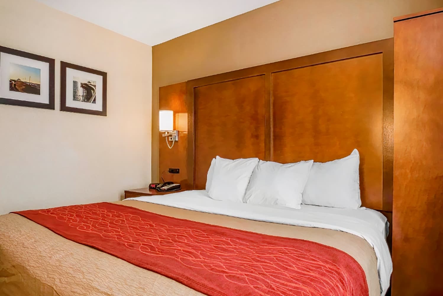 The Staten Island Inn