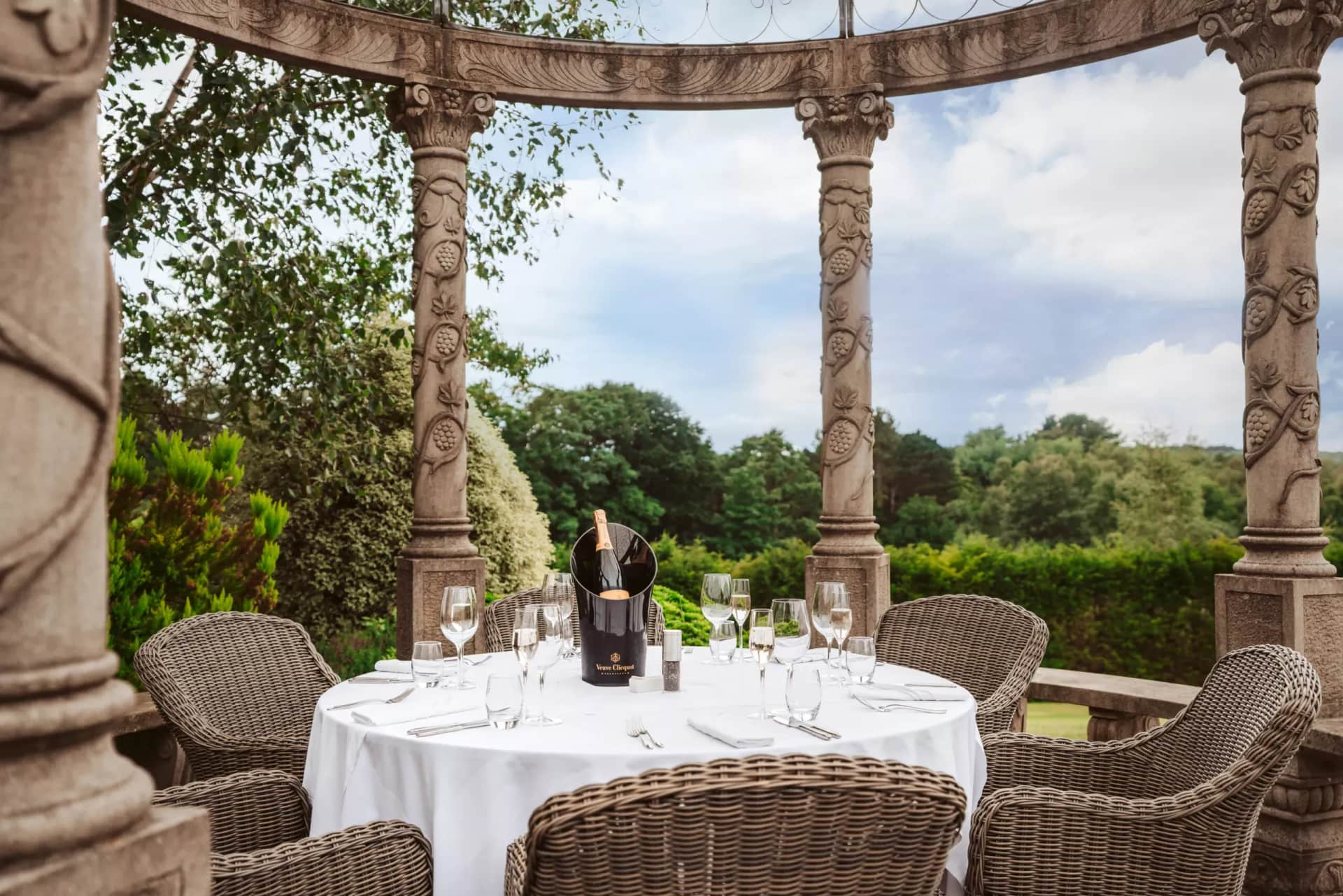 Hillbark Hotel