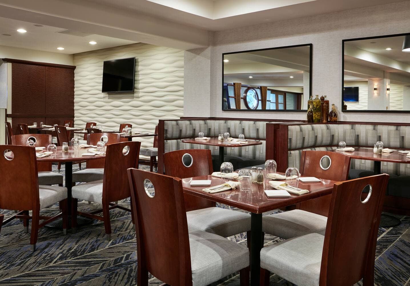 Hilton Chicago O'Hare Airport