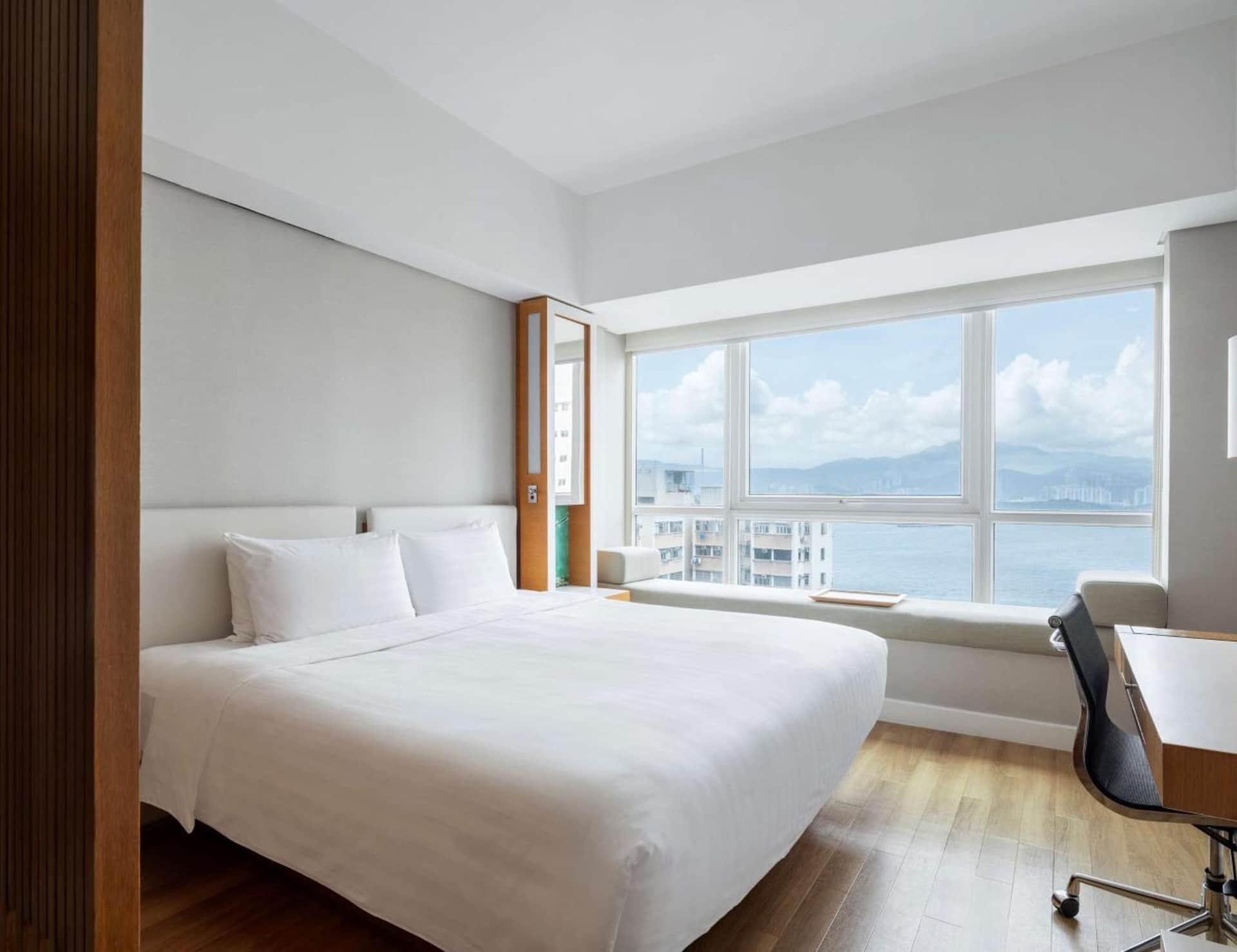 JEN Hong Kong by Shangri-La